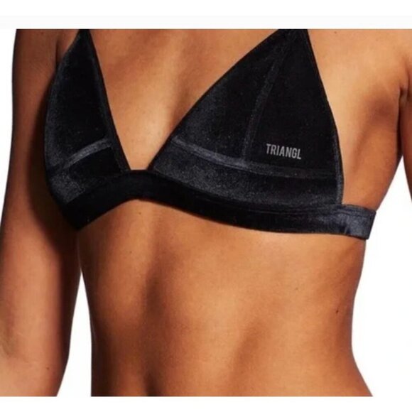 TRIANGL Tootsie Moody Skies Black Velvet Bikini top size medium - Picture 1 of 8